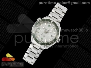 Planet Ocean 600M 43.5 mm SS SCF 1:1 Best Edition Silver Dial Green Bezel on SS Bracelet A8900